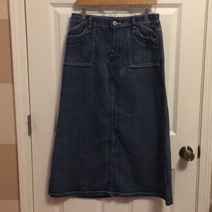 Baccini long jean skirt- size 10